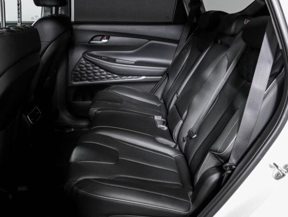 Hyundai Santa Fe IV Рестайлинг с пробегом 2021 года, цена 4 350 000 рублей, 35000 км, внедорожник, Автокод Объявления