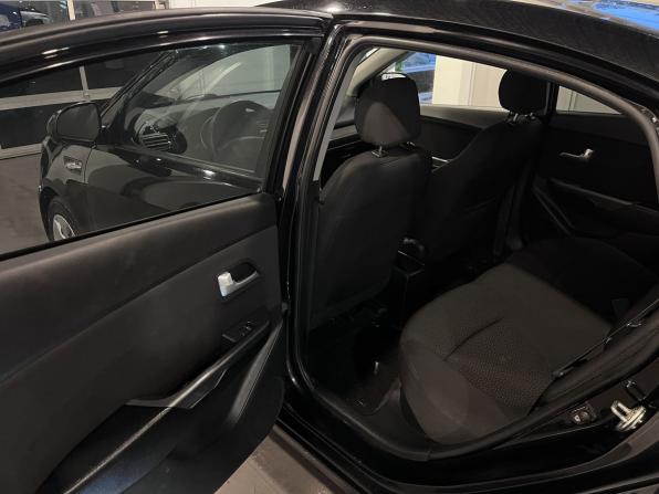 Kia Rio III с пробегом 2012 года, цена 967 000 рублей, 101241 км, седан, Автокод Объявления