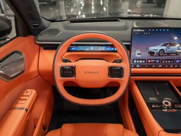Lynk &amp; Co 900 с пробегом 2026 года, цена 7 900 000 рублей, 31 км, внедорожник, Автокод Объявления