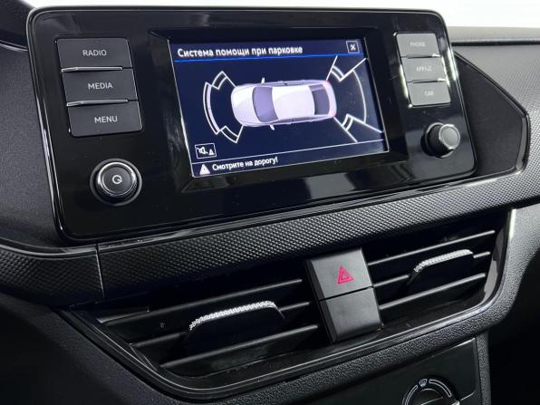 Volkswagen Polo VI с пробегом 2022 года, цена 1 677 000 рублей, 87455 км, лифтбек, Автокод Объявления