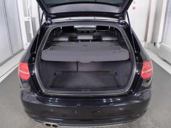 Audi A3 II (8P) Рестайлинг 2 с пробегом 2011 года, цена 879 995 рублей, 241296 км, хэтчбек, Автокод Объявления