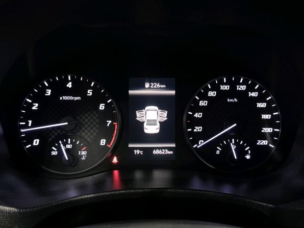 Hyundai Solaris II с пробегом 2020 года, цена 1 550 000 рублей, 68623 км, седан, Автокод Объявления