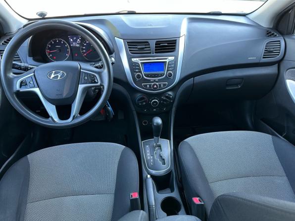 Hyundai Solaris I с пробегом 2013 года, цена 749 000 рублей, 177168 км, хэтчбек, Автокод Объявления