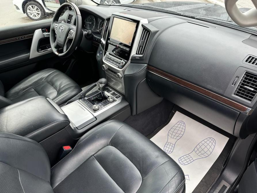 Toyota Land Cruiser 200 Series Рестайлинг 2 Пермь  - изображение 10