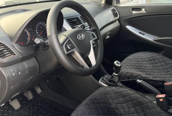 Hyundai Solaris I с пробегом 2014 года, цена 880 000 рублей, 143043 км, седан, Автокод Объявления