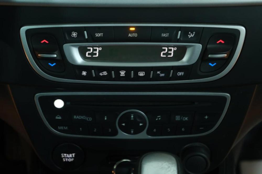 Renault Fluence I Омск  - изображение 16