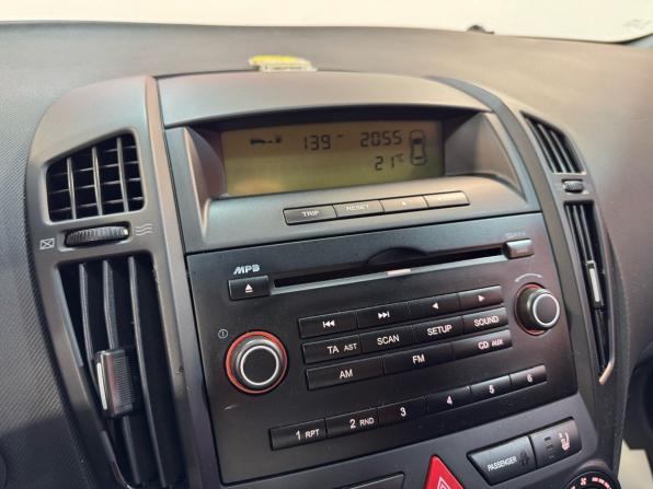 Kia Ceed I с пробегом 2007 года, цена 679 000 рублей, 265750 км, хэтчбек, Автокод Объявления