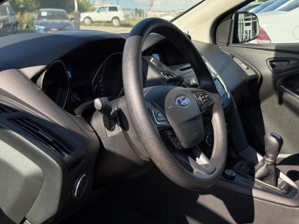 Ford Focus III Рестайлинг с пробегом 2017 года, цена 989 000 рублей, 129870 км, хэтчбек, Автокод Объявления