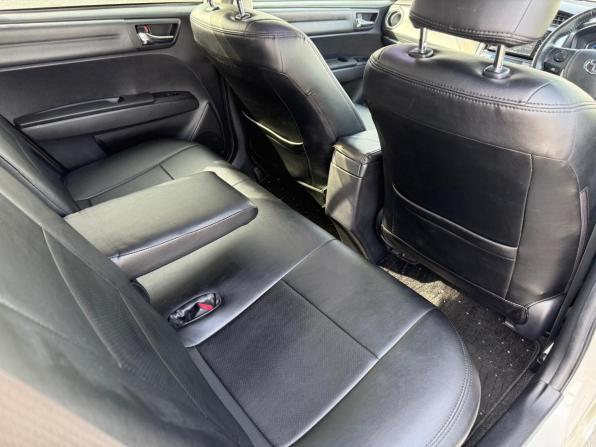 Toyota Corolla XI (E160 E170 E180) с пробегом 2013 года, цена 1 133 000 рублей, 140000 км, универсал, Автокод Объявления