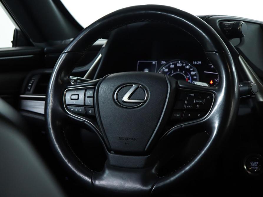 Lexus ES VII Москва  - изображение 15