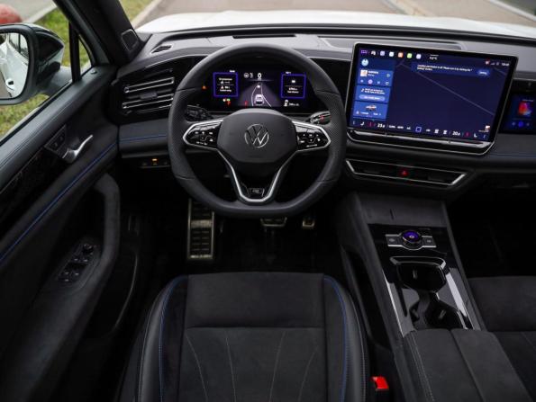Volkswagen Tiguan III (China Market) с пробегом 2025 года, цена 4 749 000 рублей, 5790 км, внедорожник, Автокод Объявления