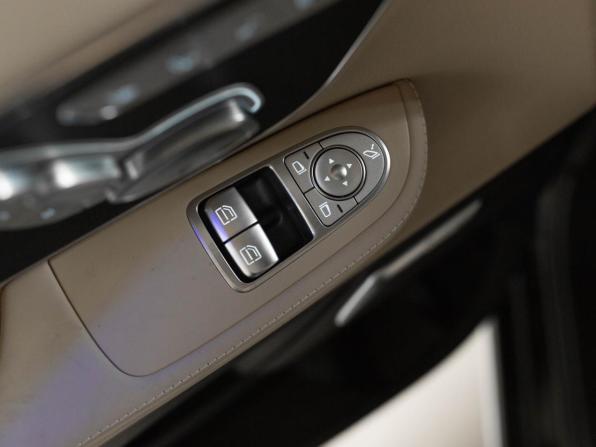 Новый Mercedes-Benz V-Класс III (W447) Рестайлинг 2 2026 года, цена 15 180 000 рублей, минивэн, Автокод Объявления