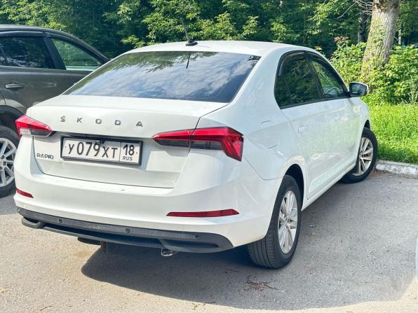 Skoda Rapid II с пробегом 2021 года, цена 1 297 000 рублей, 137979 км, лифтбек, Автокод Объявления