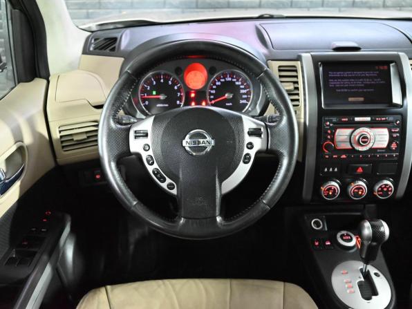 Nissan X-Trail II с пробегом 2008 года, цена 1 050 000 рублей, 291139 км, внедорожник, Автокод Объявления