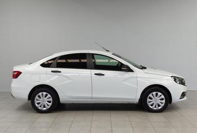 Lada (ВАЗ) Vesta I с пробегом 2017 года, цена 825 000 рублей, 92719 км, седан, Автокод Объявления