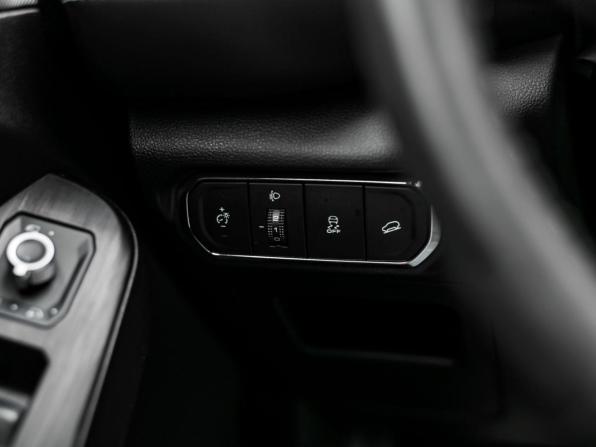 Haval Jolion I Рестайлинг с пробегом 2024 года, цена 1 970 000 рублей, 56449 км, внедорожник, Автокод Объявления