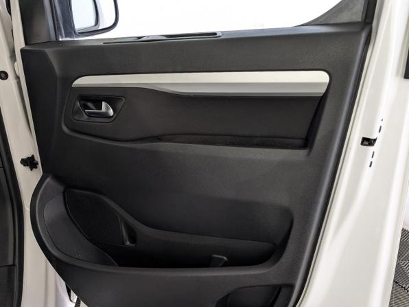 Citroen SpaceTourer I с пробегом 2021 года, цена 3 350 000 рублей, 97749 км, минивэн, Автокод Объявления