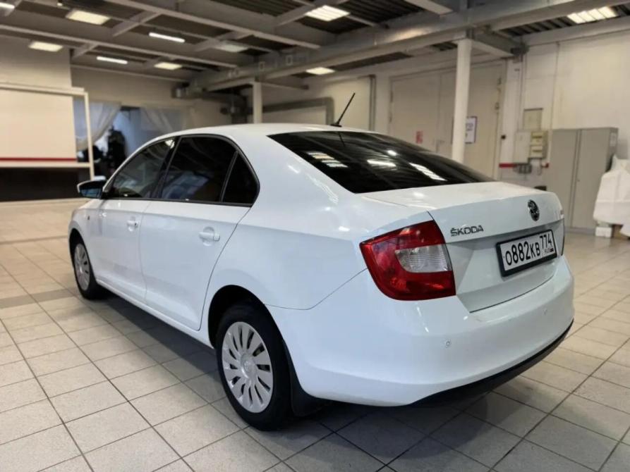 Skoda Rapid I Челябинск  - изображение 6