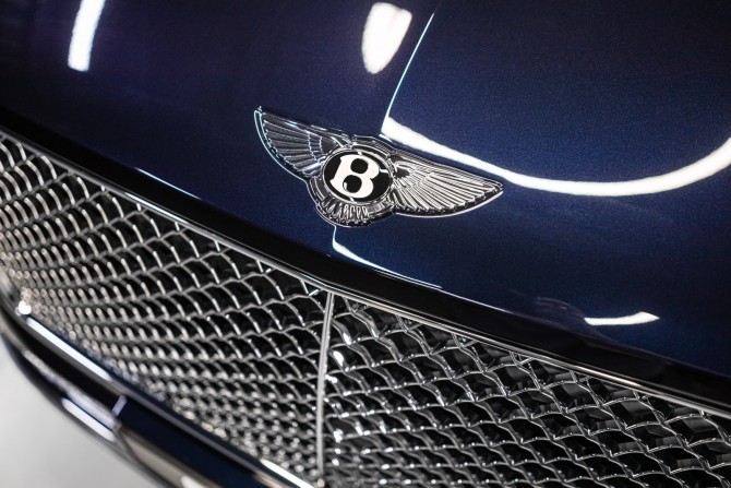 Новый Bentley Bentayga I Рестайлинг 2024 года, цена 48 860 400 рублей, внедорожник, Автокод Объявления