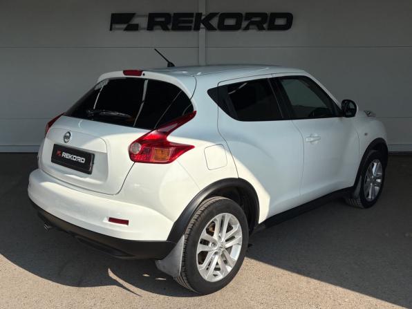 Nissan Juke I с пробегом 2013 года, цена 1 059 000 рублей, 127468 км, внедорожник, Автокод Объявления