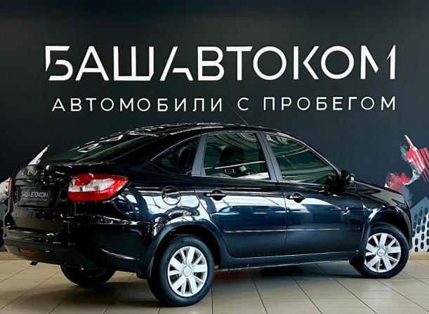Lada (ВАЗ) Granta I Рестайлинг с пробегом 2024 года, цена 880 000 рублей, 49546 км, лифтбек, Автокод Объявления