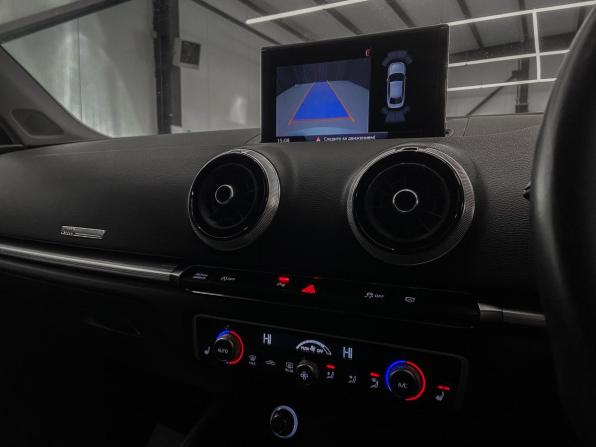 Audi A3 III (8V) Рестайлинг с пробегом 2019 года, цена 1 980 000 рублей, 40000 км, седан, Автокод Объявления