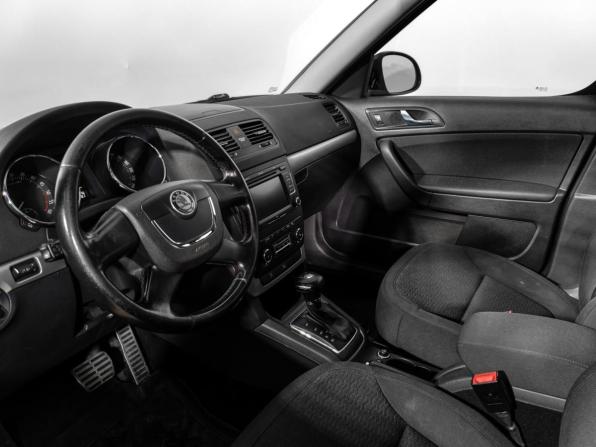 Skoda Yeti I с пробегом 2010 года, цена 679 000 рублей, 321007 км, внедорожник, Автокод Объявления