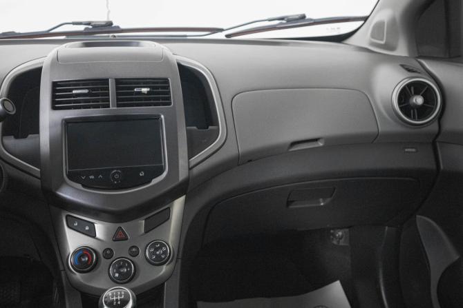 Chevrolet Aveo II с пробегом 2013 года, цена 599 000 рублей, 182000 км, седан, Автокод Объявления