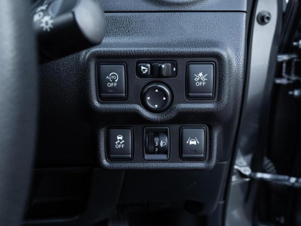 Nissan Note II Рестайлинг с пробегом 2017 года, цена 996 700 рублей, 105988 км, хэтчбек, Автокод Объявления