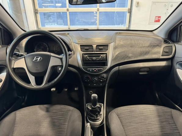 Hyundai Solaris I Рестайлинг с пробегом 2014 года, цена 765 000 рублей, 251350 км, седан, Автокод Объявления