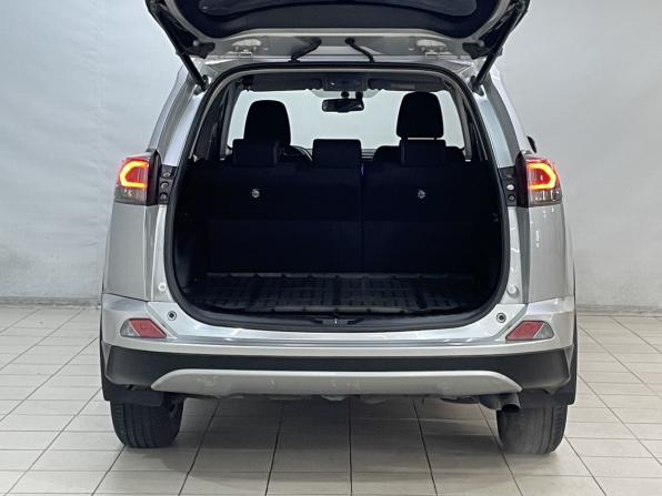 Toyota RAV4 IV (XA40) Рестайлинг с пробегом 2017 года, цена 2 279 000 рублей, 163150 км, внедорожник, Автокод Объявления