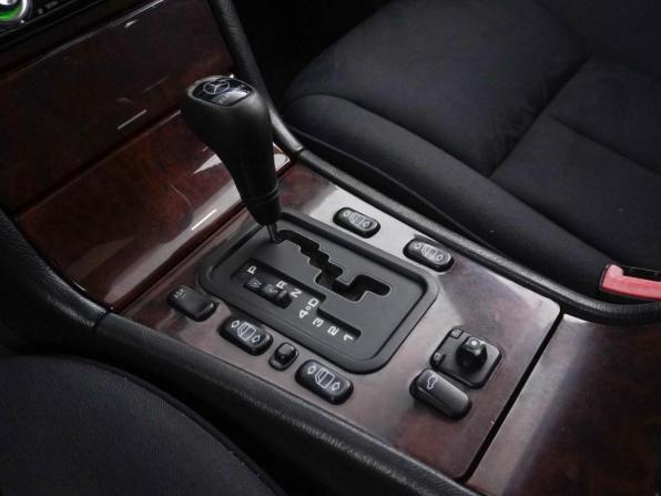 Mercedes-Benz E-Класс II (W210 S210) с пробегом 1997 года, цена 947 052 рубля, 245516 км, седан, Автокод Объявления