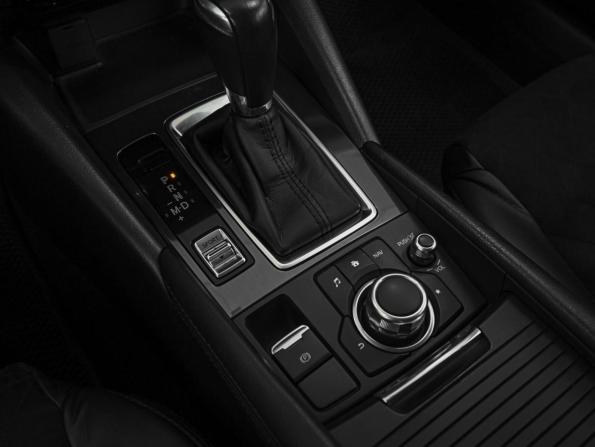Mazda 6 III (GJ) Рестайлинг с пробегом 2017 года, цена 2 236 838 рублей, 75912 км, седан, Автокод Объявления