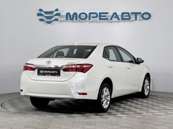 Toyota Corolla XI (E160 E170 E180) Рестайлинг 1 с пробегом 2017 года, цена 1 720 000 рублей, 94702 км, седан, Автокод Объявления
