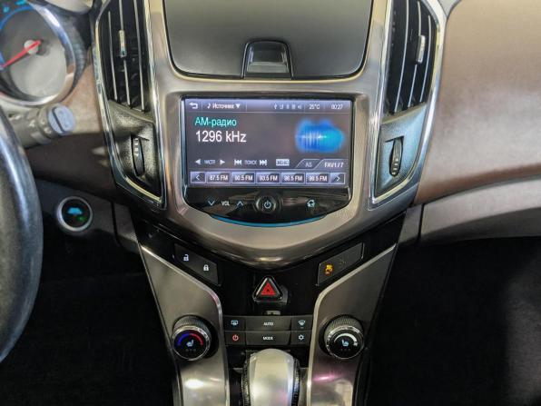 Chevrolet Cruze I Рестайлинг с пробегом 2013 года, цена 819 900 рублей, 235000 км, универсал, Автокод Объявления