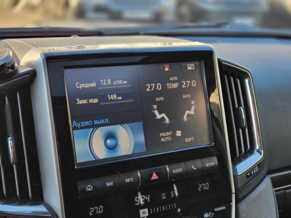 Toyota Land Cruiser 200 Series Рестайлинг 2 с пробегом 2018 года, цена 4 749 000 рублей, 360000 км, внедорожник, Автокод Объявления