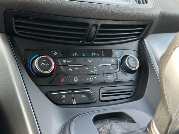Ford Kuga II Рестайлинг с пробегом 2017 года, цена 1 485 000 рублей, 150607 км, внедорожник, Автокод Объявления