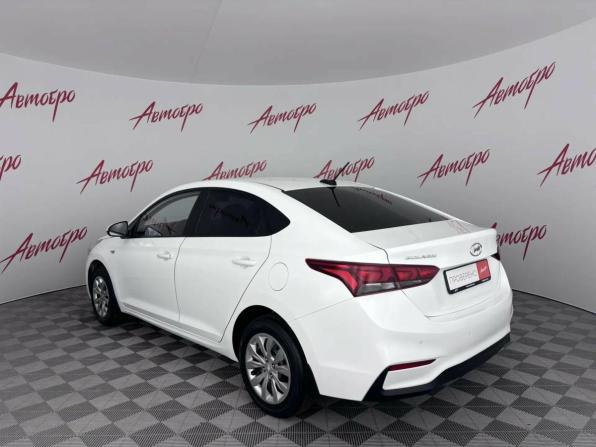 Hyundai Solaris II с пробегом 2018 года, цена 1 249 000 рублей, 81271 км, седан, Автокод Объявления