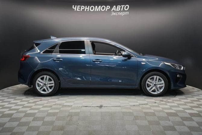 Kia Ceed III с пробегом 2019 года, цена 1 815 000 рублей, 136600 км, хэтчбек, Автокод Объявления