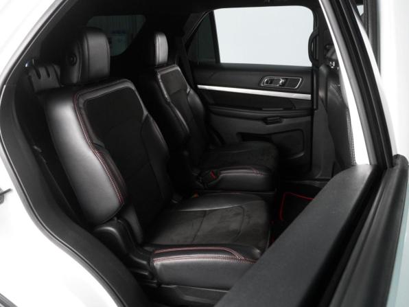 Ford Explorer V Рестайлинг 2 с пробегом 2018 года, цена 2 985 000 рублей, 161573 км, внедорожник, Автокод Объявления