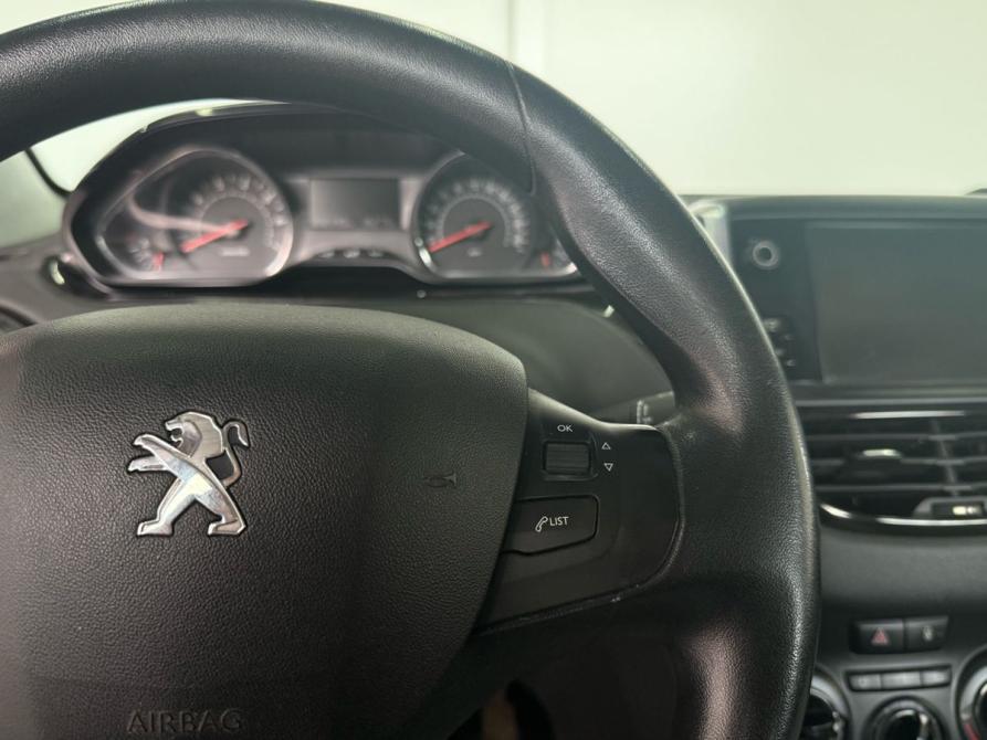 Peugeot 208 I Уфа  - изображение 10