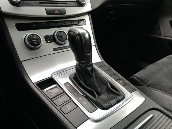 Volkswagen Passat CC I Рестайлинг с пробегом 2012 года, цена 1 250 000 рублей, 174931 км, седан, Автокод Объявления