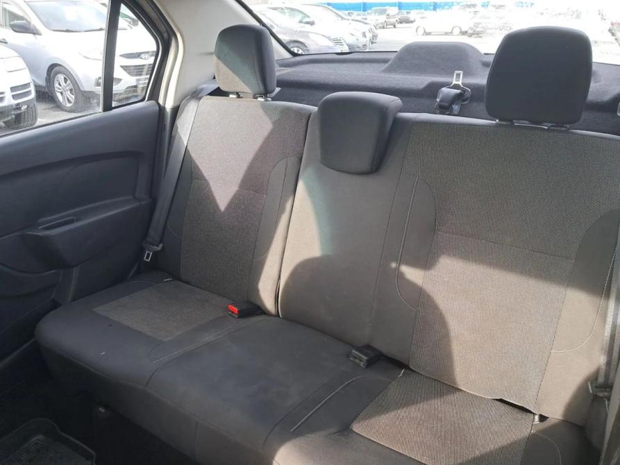 Renault Logan II Рестайлинг Санкт-Петербург  - изображение 14