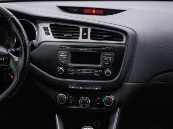 Kia Ceed II с пробегом 2014 года, цена 747 000 рублей, 233971 км, универсал, Автокод Объявления