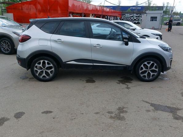Renault Kaptur I с пробегом 2018 года, цена 1 050 000 рублей, 71478 км, внедорожник, Автокод Объявления