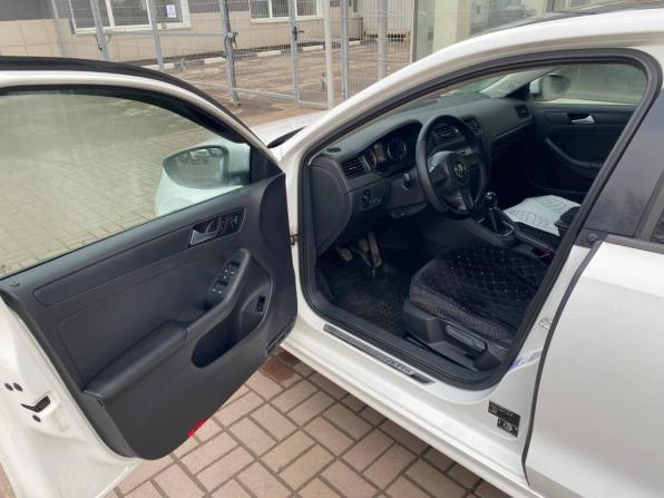Volkswagen Jetta VI Рестайлинг с пробегом 2014 года, цена 1 070 000 рублей, 140515 км, седан, Автокод Объявления