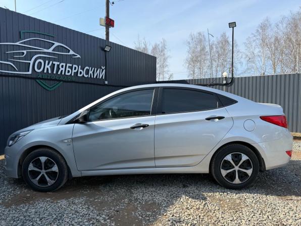 Hyundai Solaris I Рестайлинг с пробегом 2016 года, цена 849 000 рублей, 152235 км, седан, Автокод Объявления