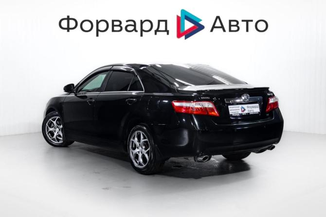 Toyota Camry VI (XV40) Рестайлинг с пробегом 2010 года, цена 1 100 000 рублей, 302761 км, седан, Автокод Объявления