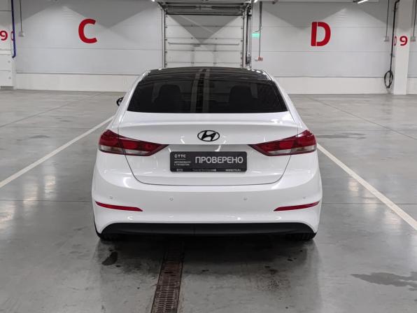 Hyundai Elantra VI (AD) с пробегом 2016 года, цена 1 399 000 рублей, 216696 км, седан, Автокод Объявления
