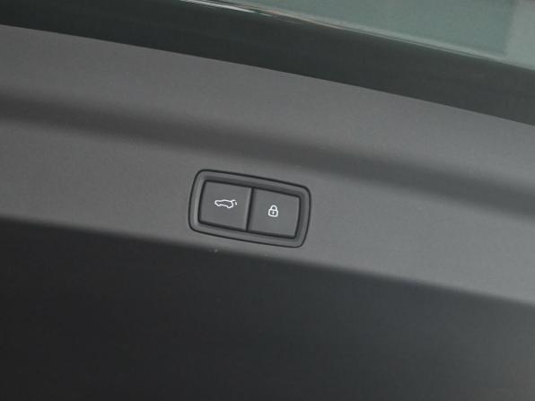 Li Auto (Lixiang) L7 I с пробегом 2024 года, цена 6 550 000 рублей, 27001 км, внедорожник, Автокод Объявления